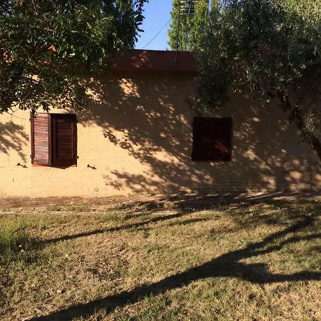 La Casetta Di Campagna منزل ريفي *