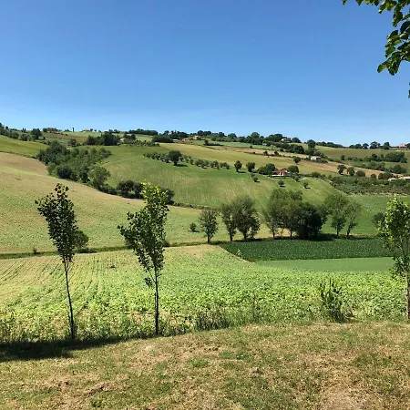 La Casetta Di Campagna منزل ريفي *